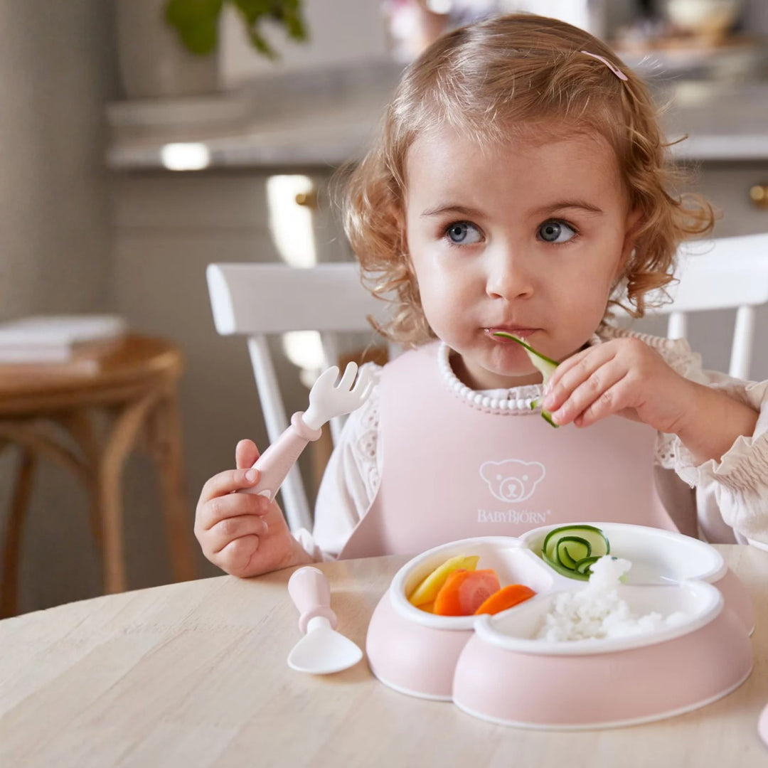 Minimalist Scandinavian-style BabyBjörn feeding set for babies.