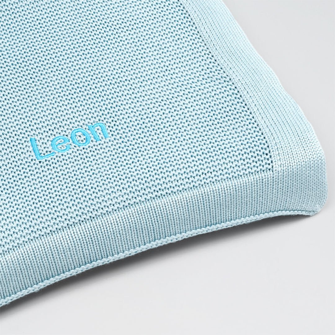 BlueBamboo Cellular Blanket with "Leon" embroidered in Blue thread