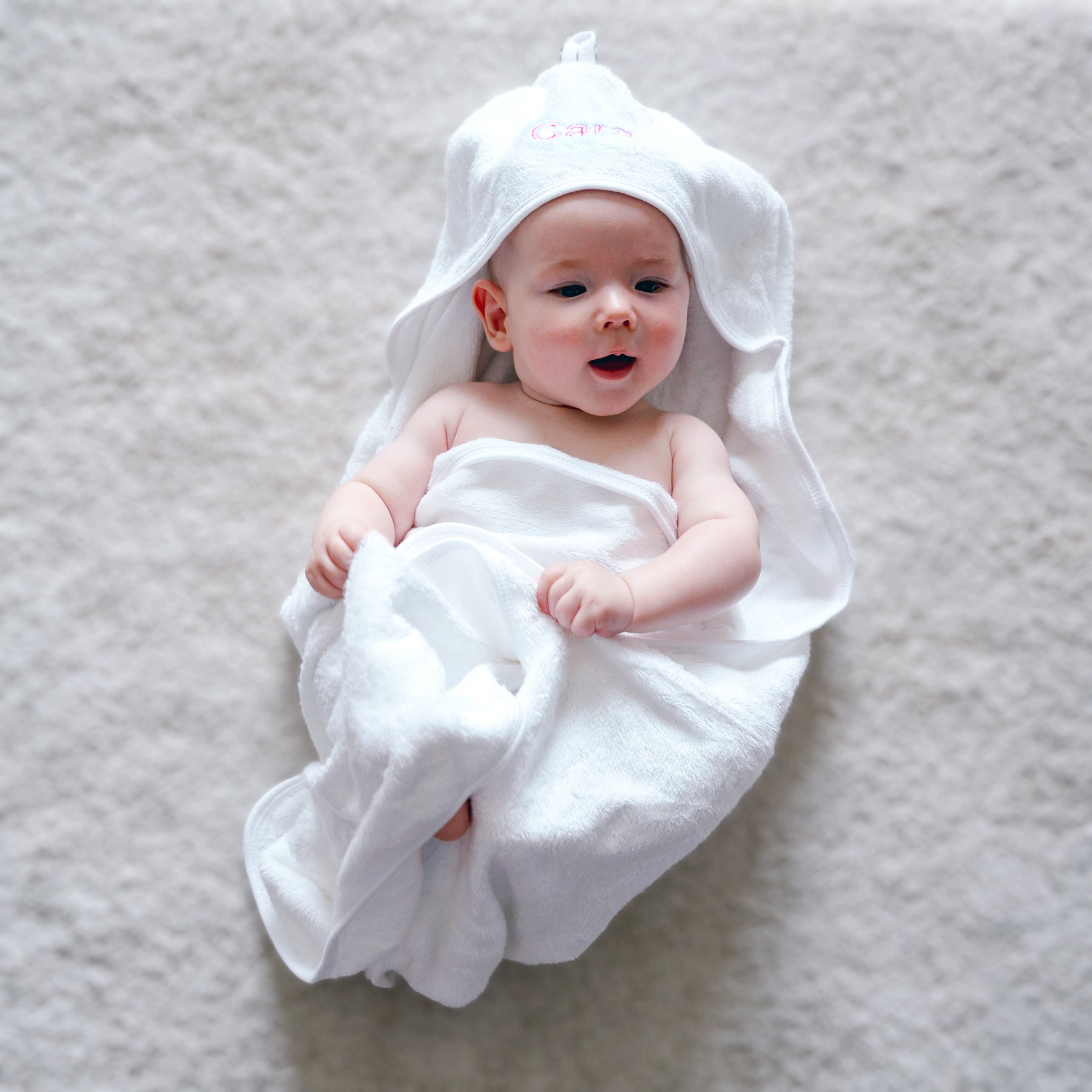  Personalised Bamboo Hooded Towel with Ears & Wash Cloth - White 