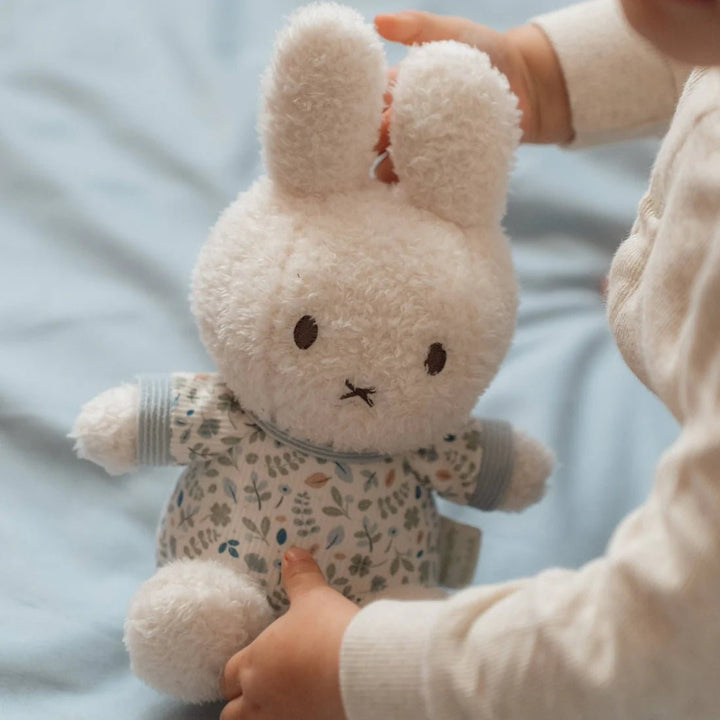 Close up of Miffy x Little Dutch Lucky Leaves Cuddle
