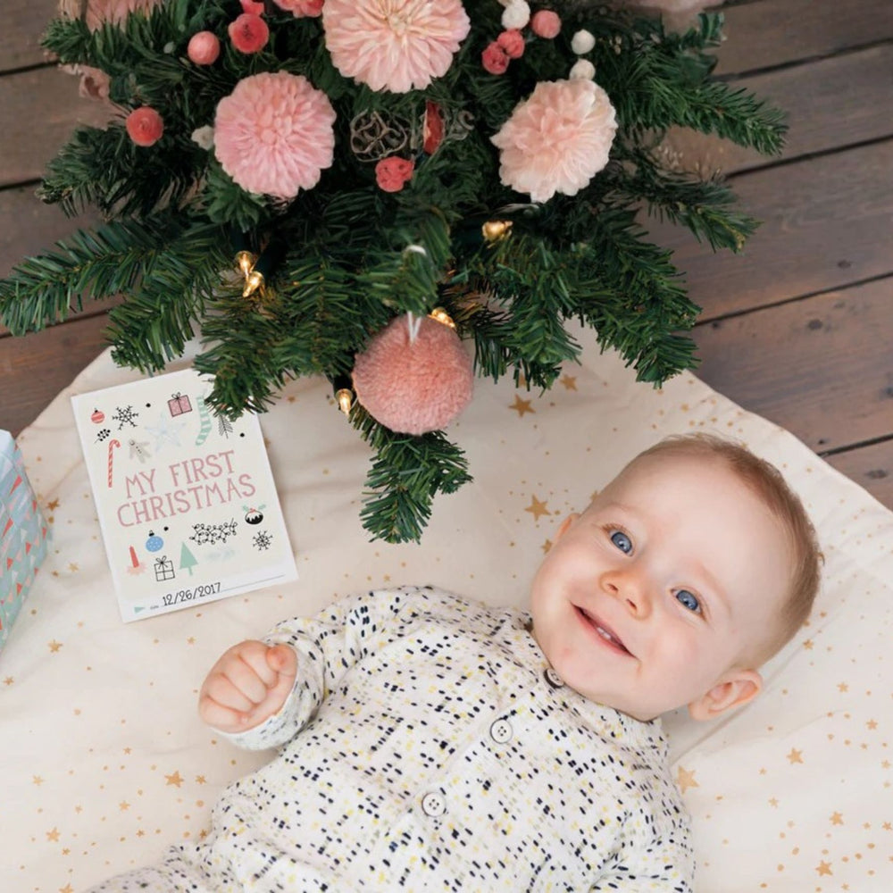 Baby with Milestone Cards : My First Christmas