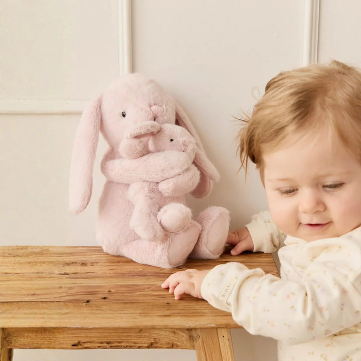 Snuggle Bunnies Frankie the Hugging Bunny - Blossom