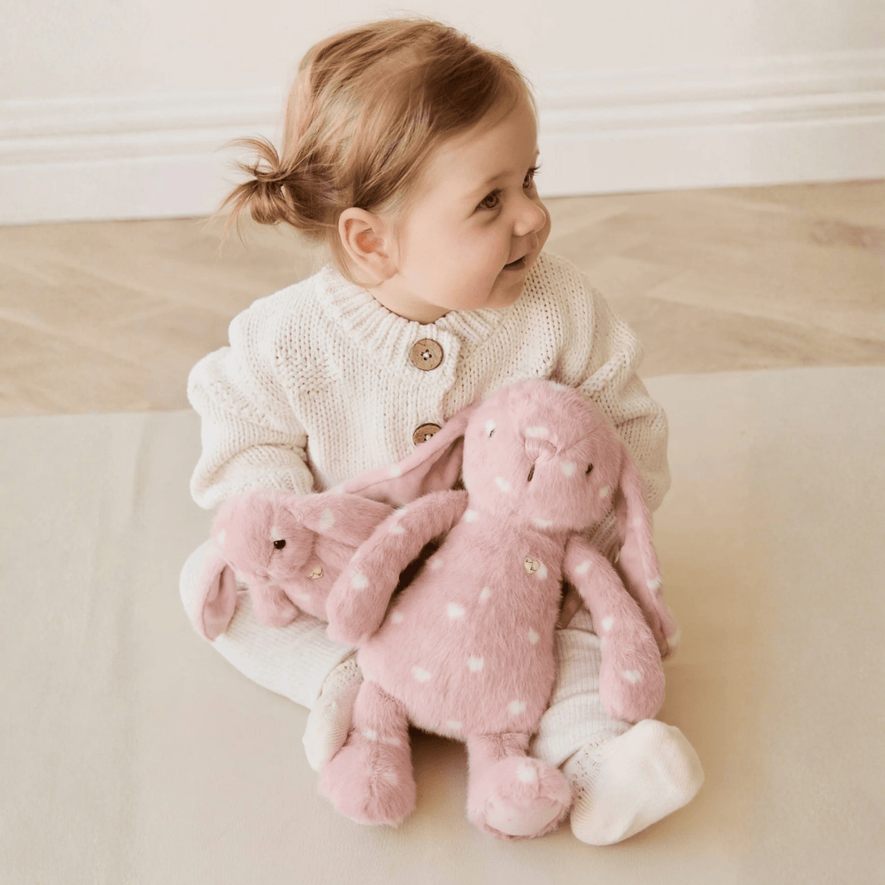 Little girl with Snuggle Bunnies Penelope - Little Love
