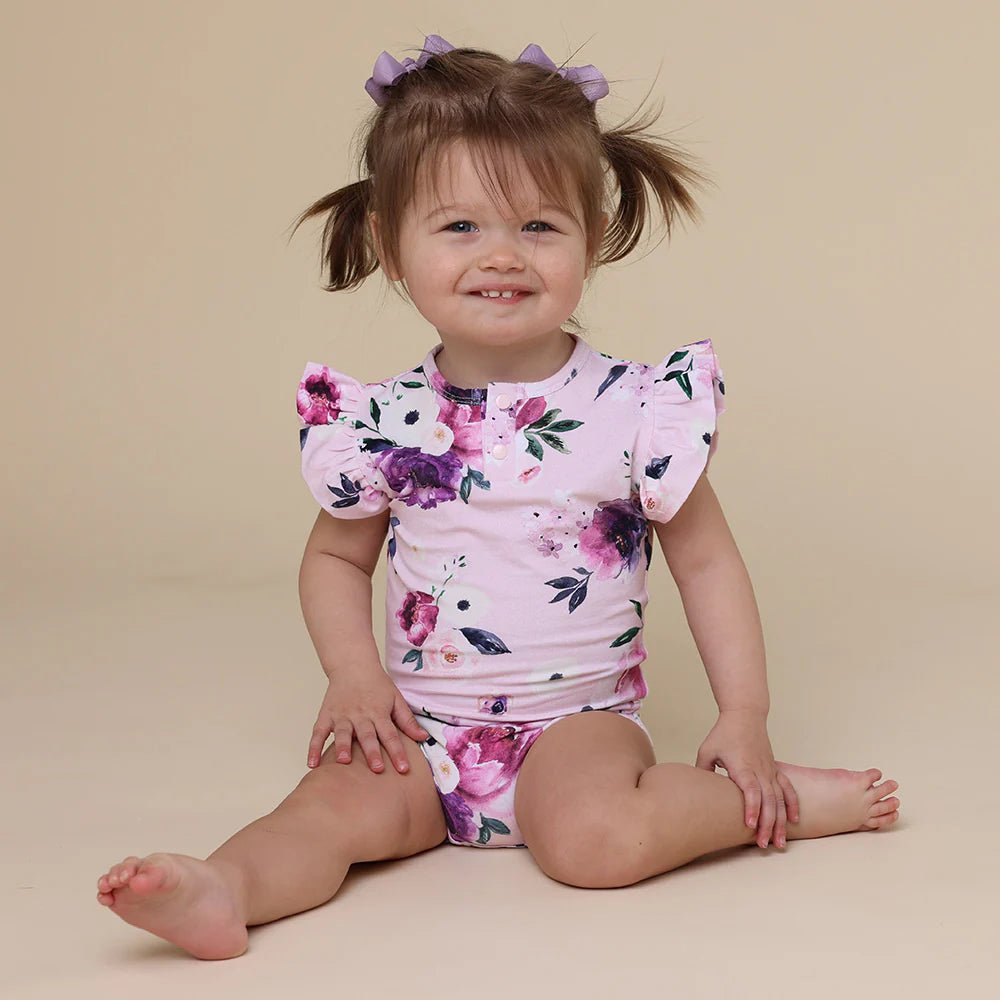 Snuggle Hunny short-sleeved bodysuit for baby girls