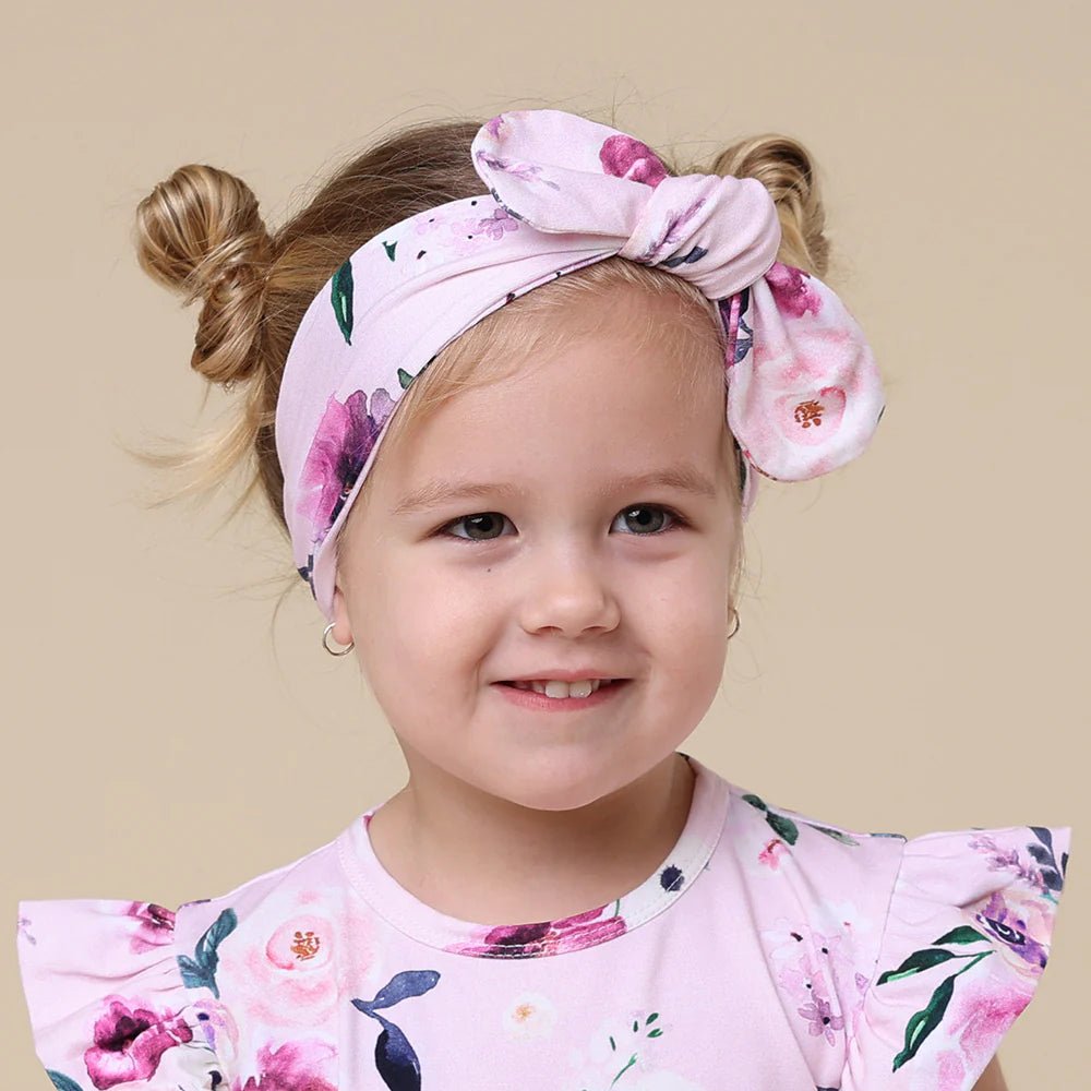 Certified organic cotton topknot with Floral Kiss design
